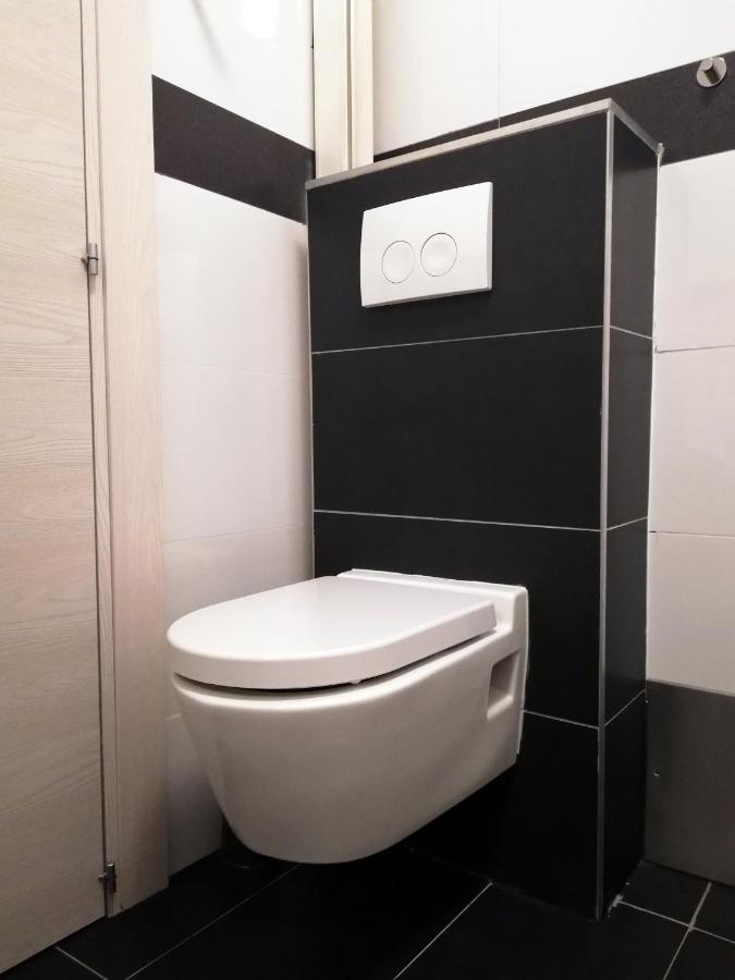 Cozy Donkey - Sporty Lake Apartment, Flexible Check-In, Netflix Zagreb Exterior foto